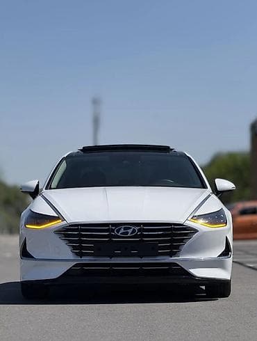 sorento 2022: Hyundai Sonata: 2021 г., 2 л, Робот, Газ, Седан — 4