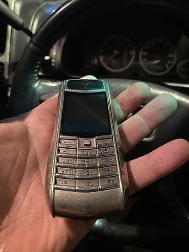 продаю титан: Vertu Ti, цвет - Серебристый, 1 SIM — 1