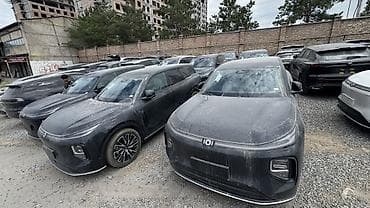 Changan : 2025 г., 1.5 л, Автомат, Электромобиль, Кроссовер — 5