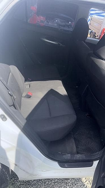 даево матиз 1: Toyota Auris: 2010 г., 1.4 л, Кол менен иштөөчү, Дизель, Хетчбек — 6