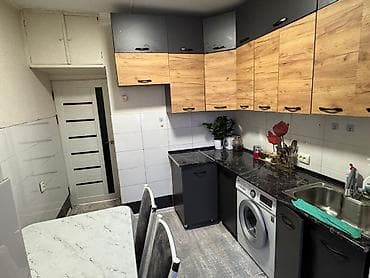 2 комнаты, 42 м², 105 серия, 5 этаж, Евроремонт at lalafo.kg 2 комнаты, 42 м², 105 серия, 5 этаж, Евроремонт