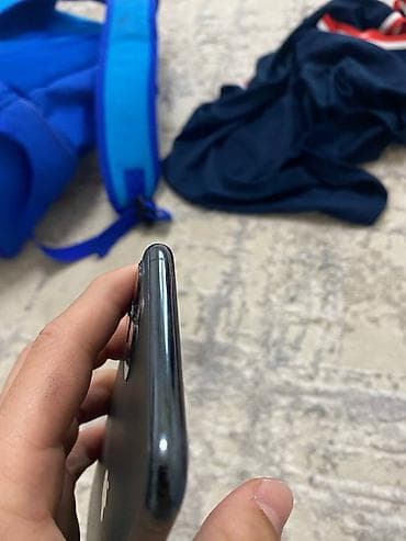 iphone 11 корпус: IPhone 11 Pro, Б/у, 256 ГБ, Matte Midnight Green, Зарядное устройство, Чехол, 83 % — 5