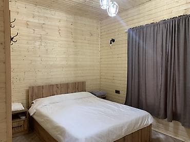 one room: Уютный барнхаус подходит для 10 человек Находимся в иссык куле — 5