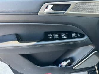 капот на аккорд: Ssangyong Rexton: 2018 г., 2.2 л, Дизель, Внедорожник — 13