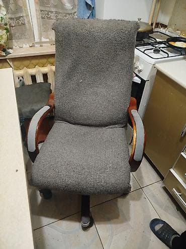 Офис креслолору: Офис креслолор, Дөңгөлөктүү, түсү - Боз, Өзү алып кетүү — 1