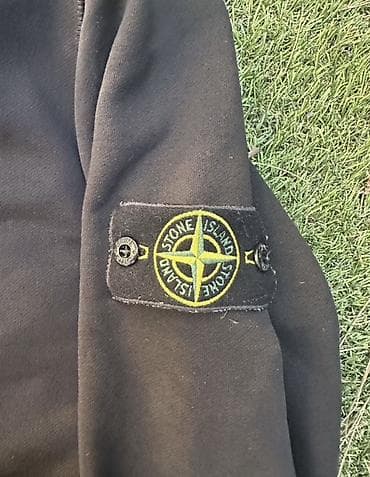 50 55: Свитшот Stone Island, черный. - Фирменная нашивка-компас на рукаве на — 3