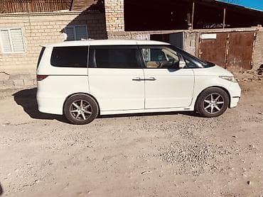 Honda Elysion: 2004 г., 0.3 л, Автомат, Газ, Минивэн