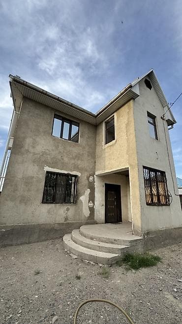 Недвижимость: Продаётся двухэтажный дом с мансардным этажом на огороженном участке — 2