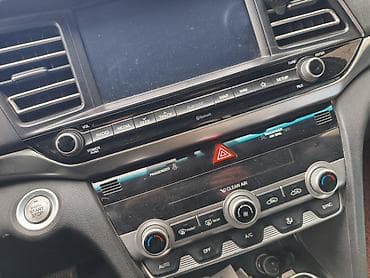 Hyundai Avante: 2018 г., 1.6 л, Вариатор, Бензин, Седан — 9