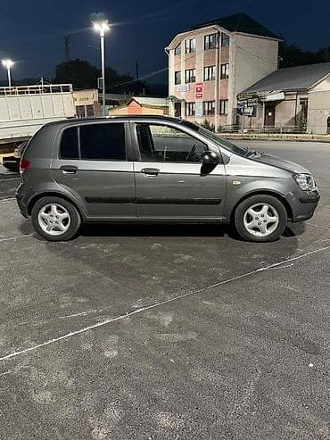 Унаа: Hyundai Getz: 2004 г., 1.1 л, Кол менен иштөөчү, Бензин, Хетчбек — 4