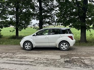 лада приора капот: Toyota Ist: 2004 г., 1.5 л, Автомат, Бензин, Хэтчбэк — 2