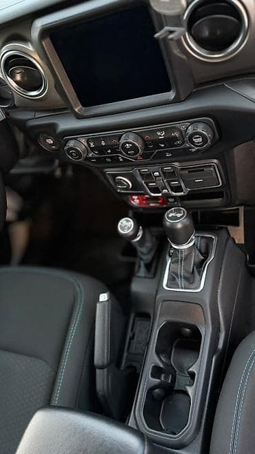 byd leopard: Jeep Wrangler: 2021 г., 2 л, Автомат, Гибрид, Внедорожник — 6