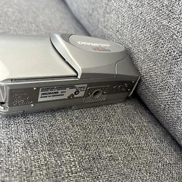 Видеокамеры: Редкий фотоаппарат Olympus Camedia 350 Zoom Silver. Сохранен как — 4