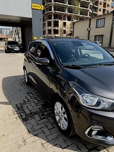 type r: Chevrolet Spark: 2016 г., Бензин, Хэтчбэк — 1