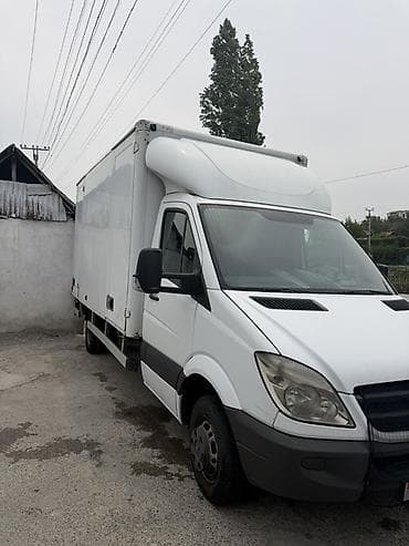 спринтер заказ: Грузовой фургон Mercedes-Benz Sprinter (кабина с одним рядом сидений — 3