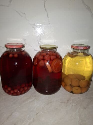 Продаётся домашний,натуральный,ысык-кулский компот из абрикосов,вишни
