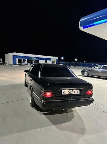 дверная карта w124: Mercedes-Benz W124: 1995 г., 2.2 л, Автомат, Седан — 3