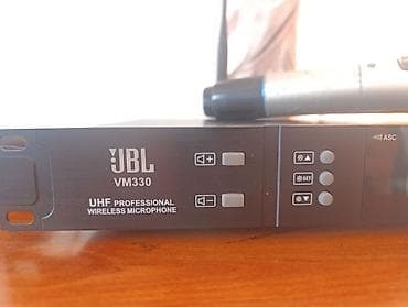 меняю на дачу: JBL VM330 — профессиональный UHF‑приёмник (базовый блок) для — 3
