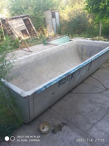 Торговое оборудование: Продаю молочную ванну, молоканка 3-х кубовая. Пищевой аллюминий — 2