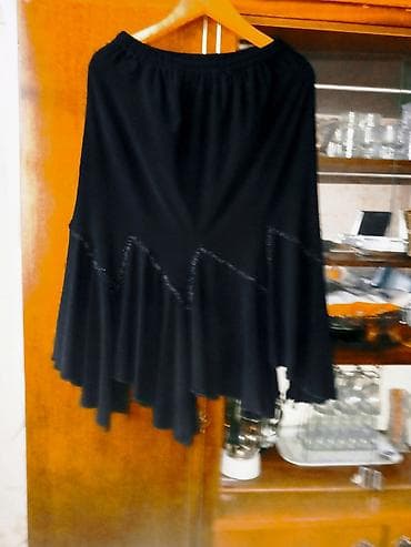 Женская одежда — комплект и платья 1) Классическая юбка чёрного