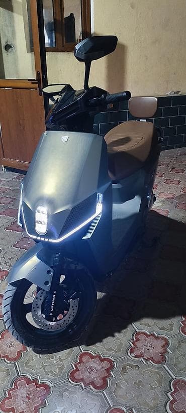 mini led: Электроскутер Luyuan (электрический) - Современный городской скутер с — 1