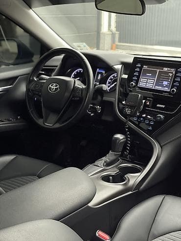 corolla s: Toyota Camry: 2021 г., 2.5 л, Автомат, Бензин, Седан — 7