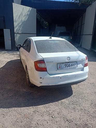 skoda rapid 2012: Skoda Rapid: 2018 г., 1.6 л, Автомат, Бензин, Седан — 2
