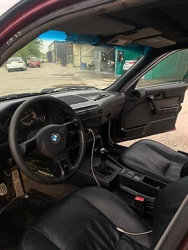 обмен на хариер: BMW 5 series: 1988 г., 2.8 л, Механика, Бензин, Седан — 2