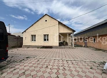 fred perry: И так, дом расположен в очень хорошем и экологическом районе ж/м Кара — 2