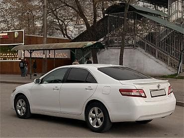 Продажа авто: Toyota Camry: 2010 г., 2.5 л, Автомат, Бензин, Седан — 3
