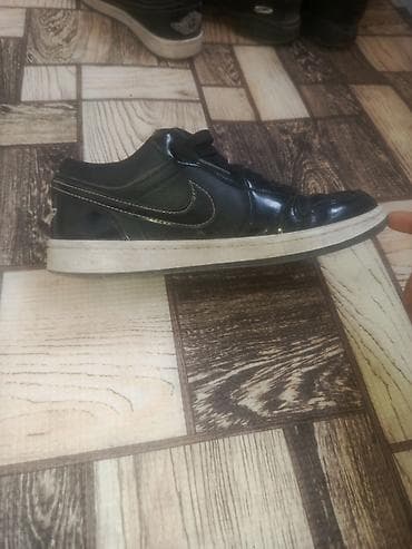 беговые кроссовки мужские: Мужские кроссовки, 39, Air Jordan, Б/у, цвет - Черный — 2