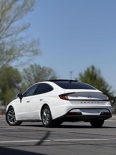 Продажа авто: Hyundai Sonata: 2019 г., 2 л, Автомат, Газ, Седан — 8