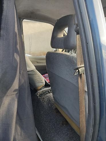 Унаа сатуу: Nissan Serena: 1993 г., 2 л, Механика, Бензин, Вэн/Минивэн — 7