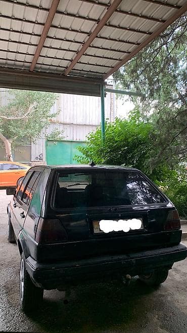 Volkswagen Golf: 1984 г., 1.8 л, Кол менен иштөөчү, Бензин, Хетчбек — 2