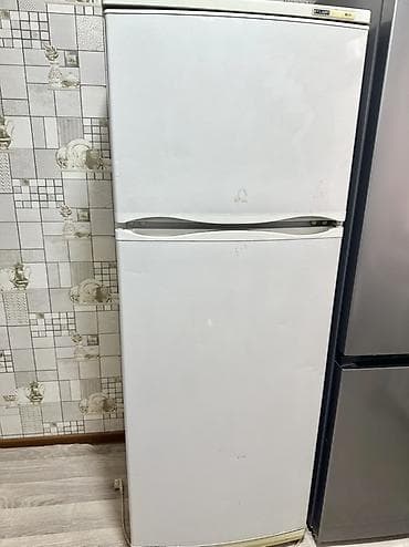 холодильн: Холодильник Atlant, Б/у, Двухкамерный — 1