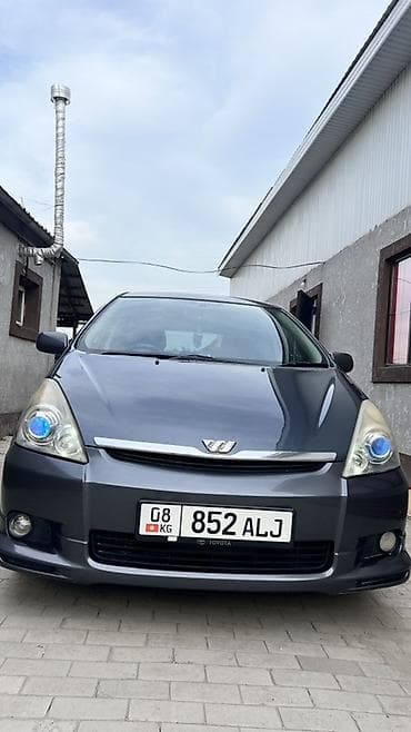 Toyota: Toyota WISH: 2003 г., 1.8 л, Автомат, Бензин, Универсал — 2