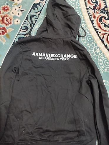 Толстовкалар: Эркектердин толстовкасы, M, Armani, Колдонулган, түсү - Кара, Акылуу жеткирүү — 2