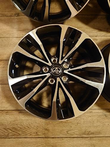 Диски: Диски R 17 Toyota, Комплект, отверстий - 5, Новый — 2
