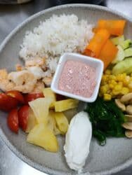 требуется музыкант в кафе: Повар Холодный цех. Больше 6 лет опыта — 2