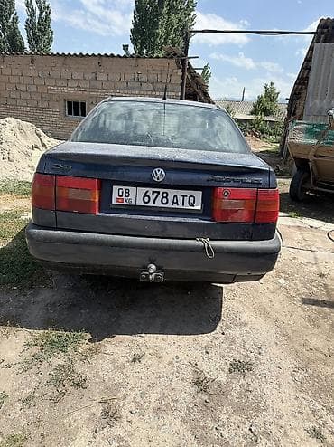 Продажа авто: Volkswagen Passat: 1994 г., 2 л, Механика, Газ, Седан — 3