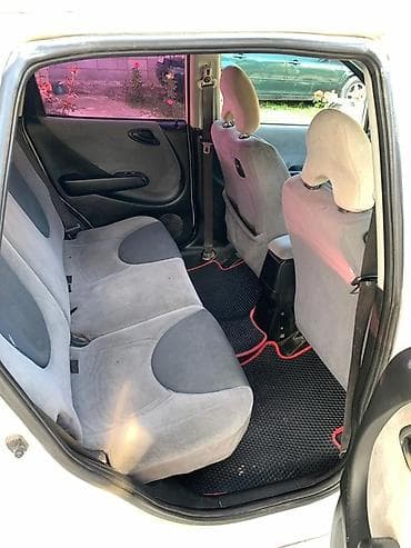 фита: Honda Fit: 2002 г., 1.3 л, Автомат, Бензин, Хэтчбэк — 9