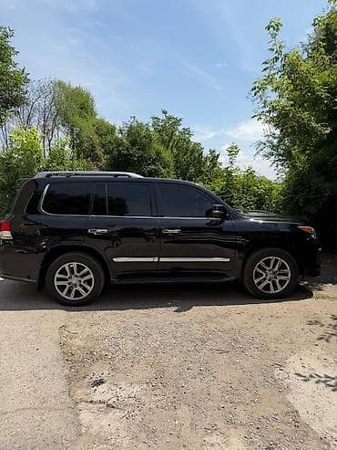 Lexus LX: 2013 г., 5.7 л, Автомат, Газ, Внедорожник — 3