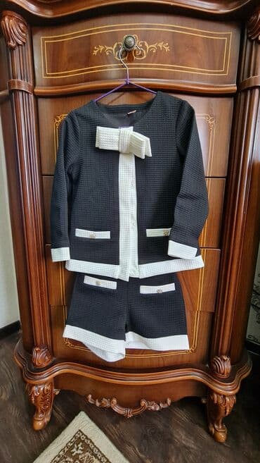 Комплект, цвет - Черный, Новый at lalafo.kg Комплект, цвет - Черный, Новый