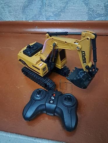 hero 4 session: Игрушка «Экскаватор» на радиоуправлении - Тип: гусеничный экскаватор — 4