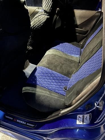 chevrolet blazer: Honda Fit: 2003 г., 1.5 л, Хэтчбэк — 8