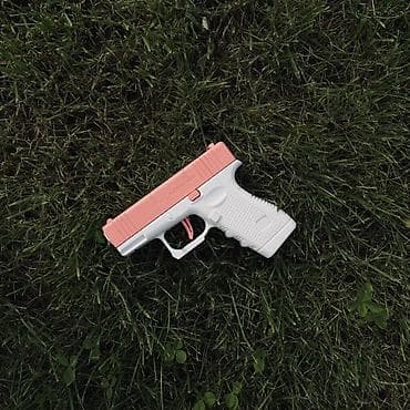 Игрушки: Водяные игрушечные пистолеты в виде Glock-19, в 3ех разных расцветках — 3