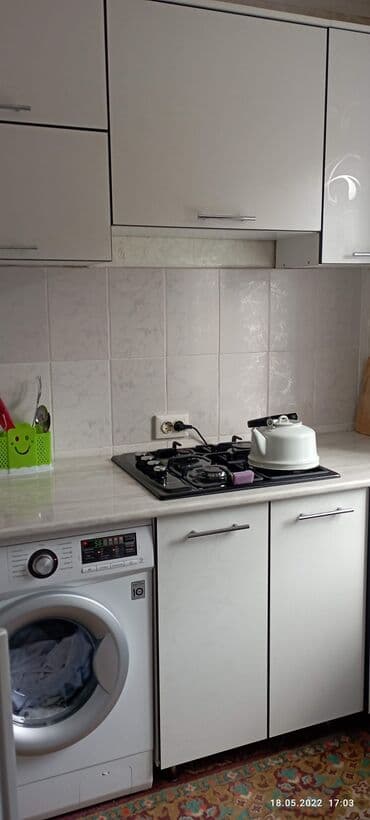 бесплатные объявления недвижимость бишкек: 3 комнаты, 51 м², 2 этаж, Косметический ремонт — 4