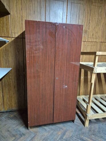 шифанер шкаф бу: Шкафы деревянные. Цены от 700 сом и выше. Пишите номер фото назову — 13