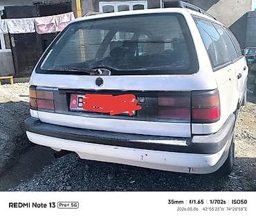 Унаа сатуу: Volkswagen Passat Variant: 1993 г., Кол менен иштөөчү, Универсал — 1