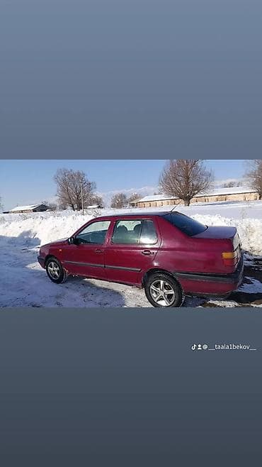 Volkswagen Vento: 1992 г., Седан — 5